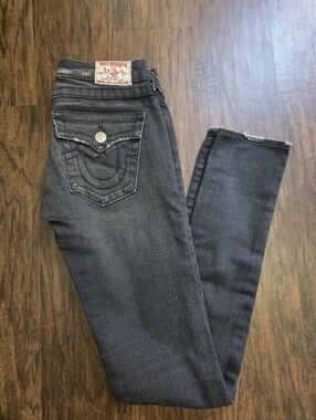 True Religion Women’s Charcoal Skinny Jeans. Size 27